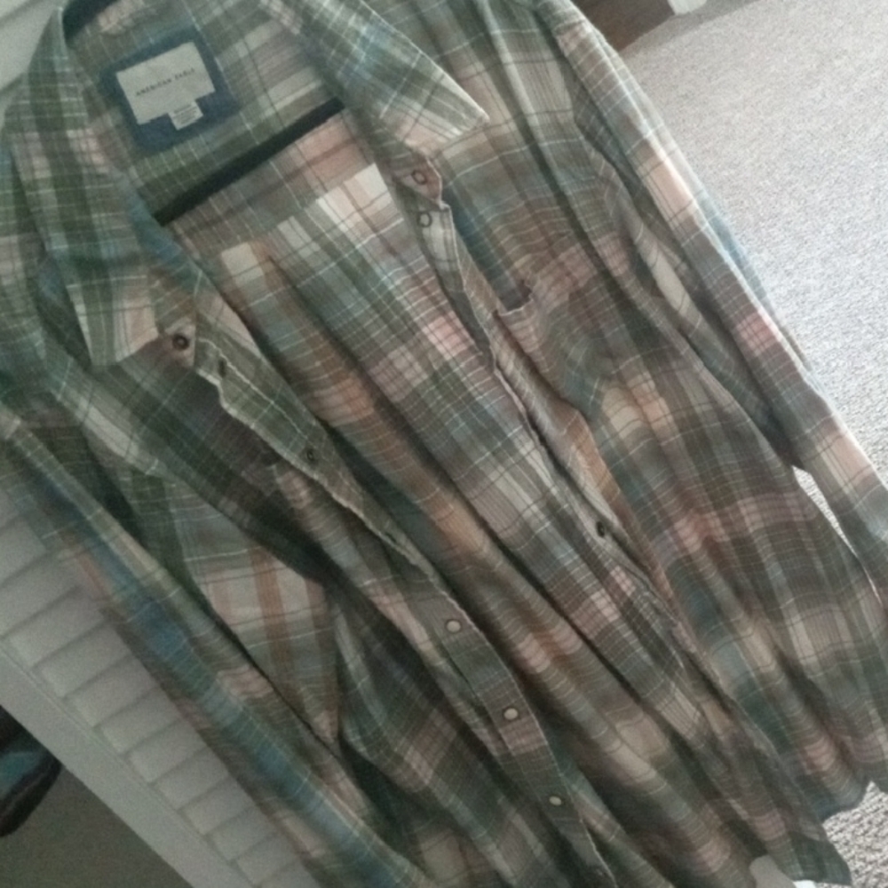 American Eagle Outfitters Blue Plaid Shirt